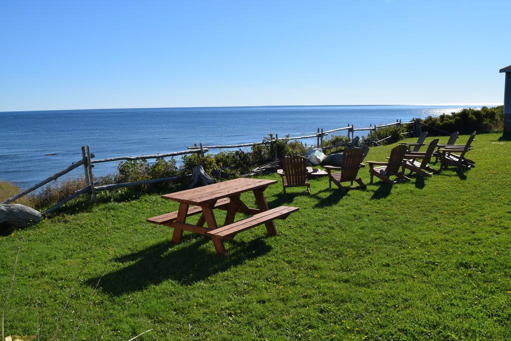 Les Cabines Sur Mer Cap-des-Rosiers Exteriér fotografie